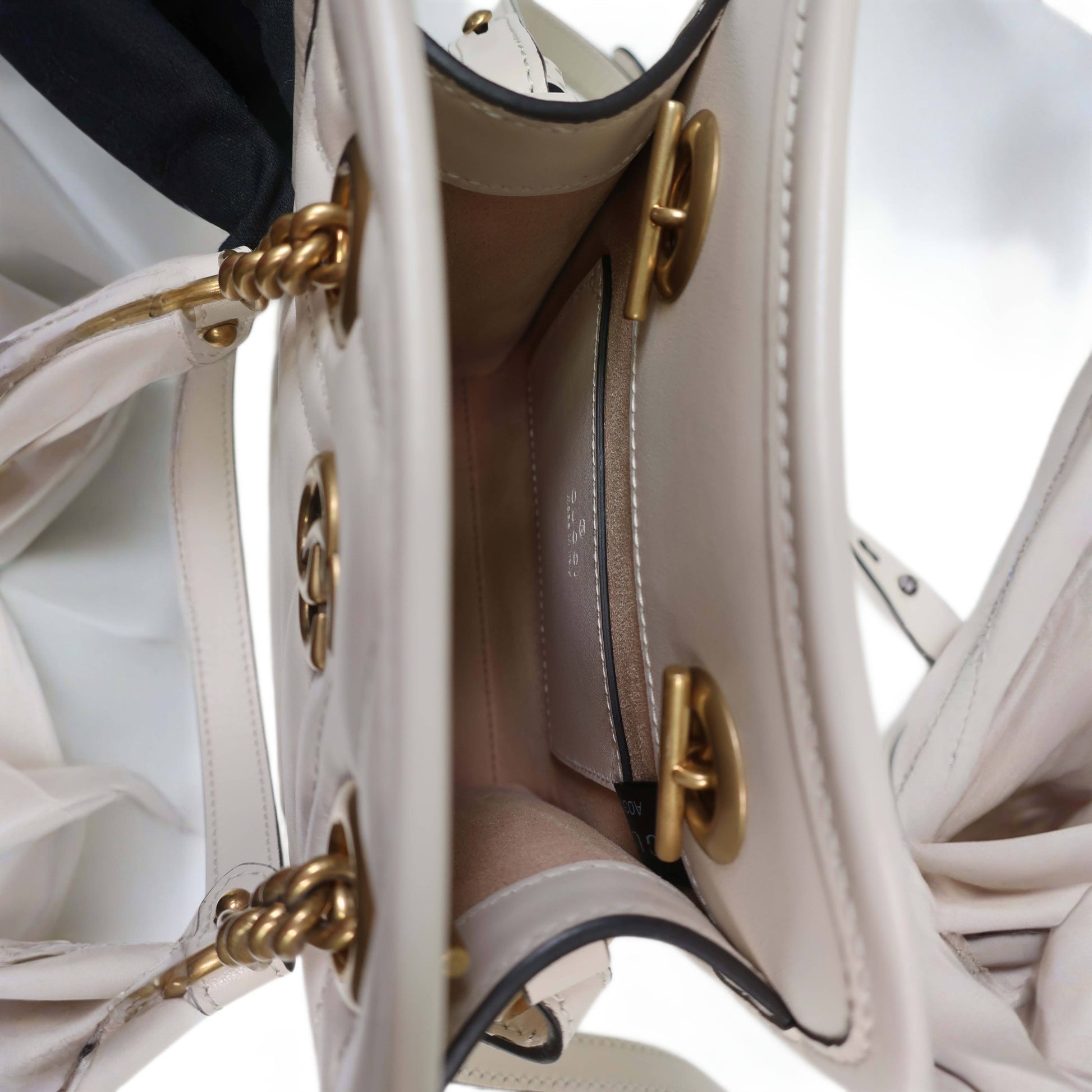 GUCCI GG Marmont White Leather Handbag