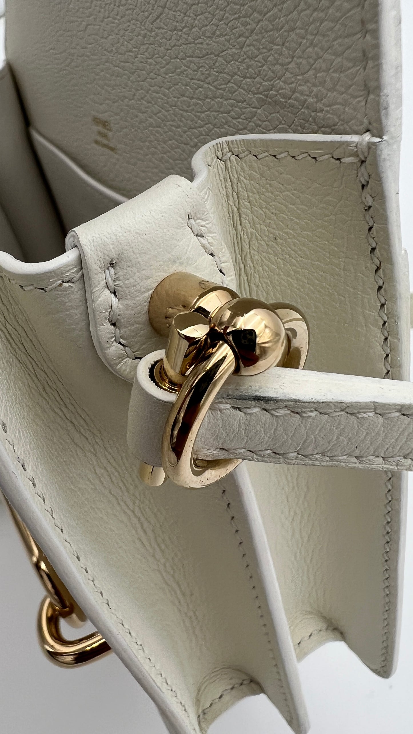 Hermès Roulis Mini 18 Bag White Evercolor With Permabrass hardware
