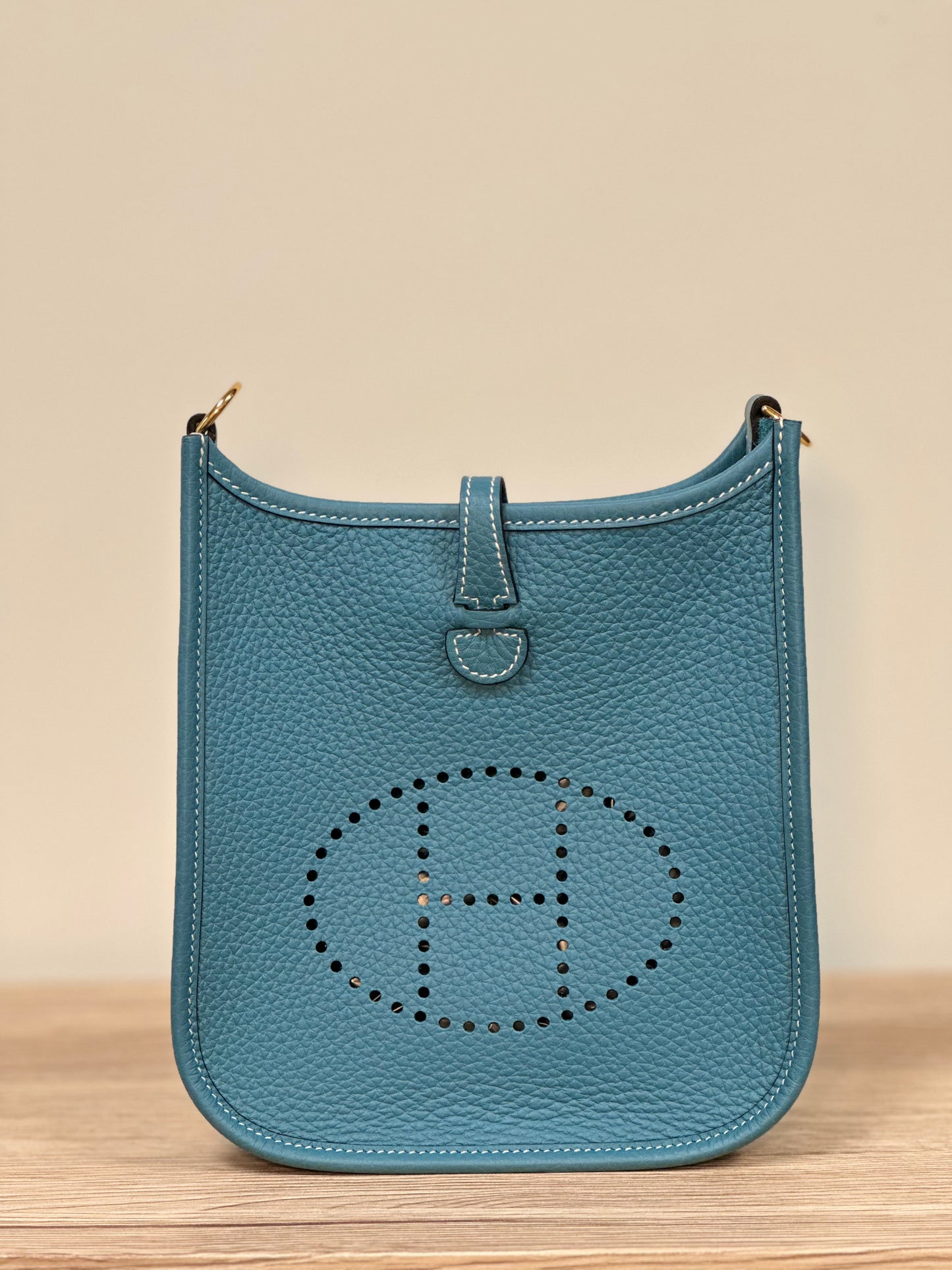 HERMES Bleu Jean blue Clemence leather EVELYNE 16 Bag