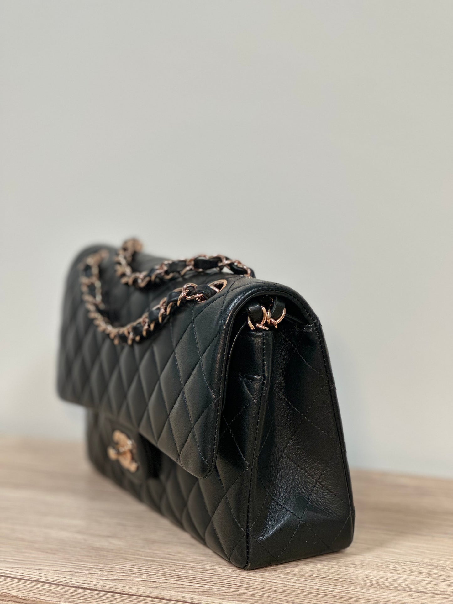 Chanel 21B Black Lambskin Quilted Classic Flap Medium Rose Gold Hardware