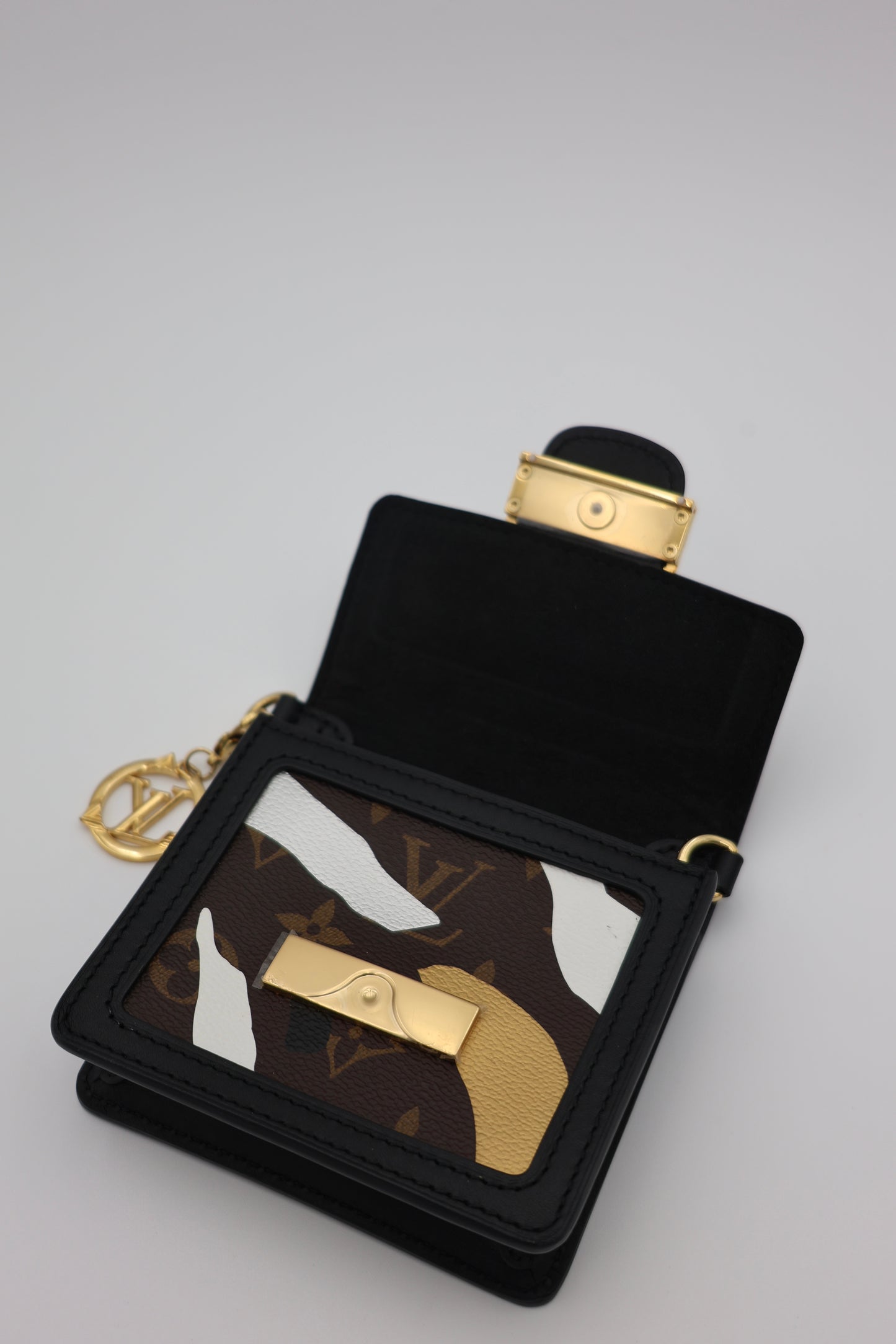 Louis Vuitton Monogram League of Legends Dauphine BB Bum Bag