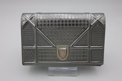 Christian Dior Metallic Micro-Cannage Diorama Wallet on Chain Silver