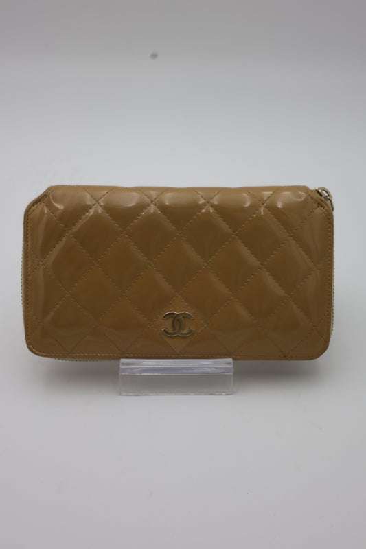 Chanel Matelassé Gold Patent Leather Zip-Around Wallet