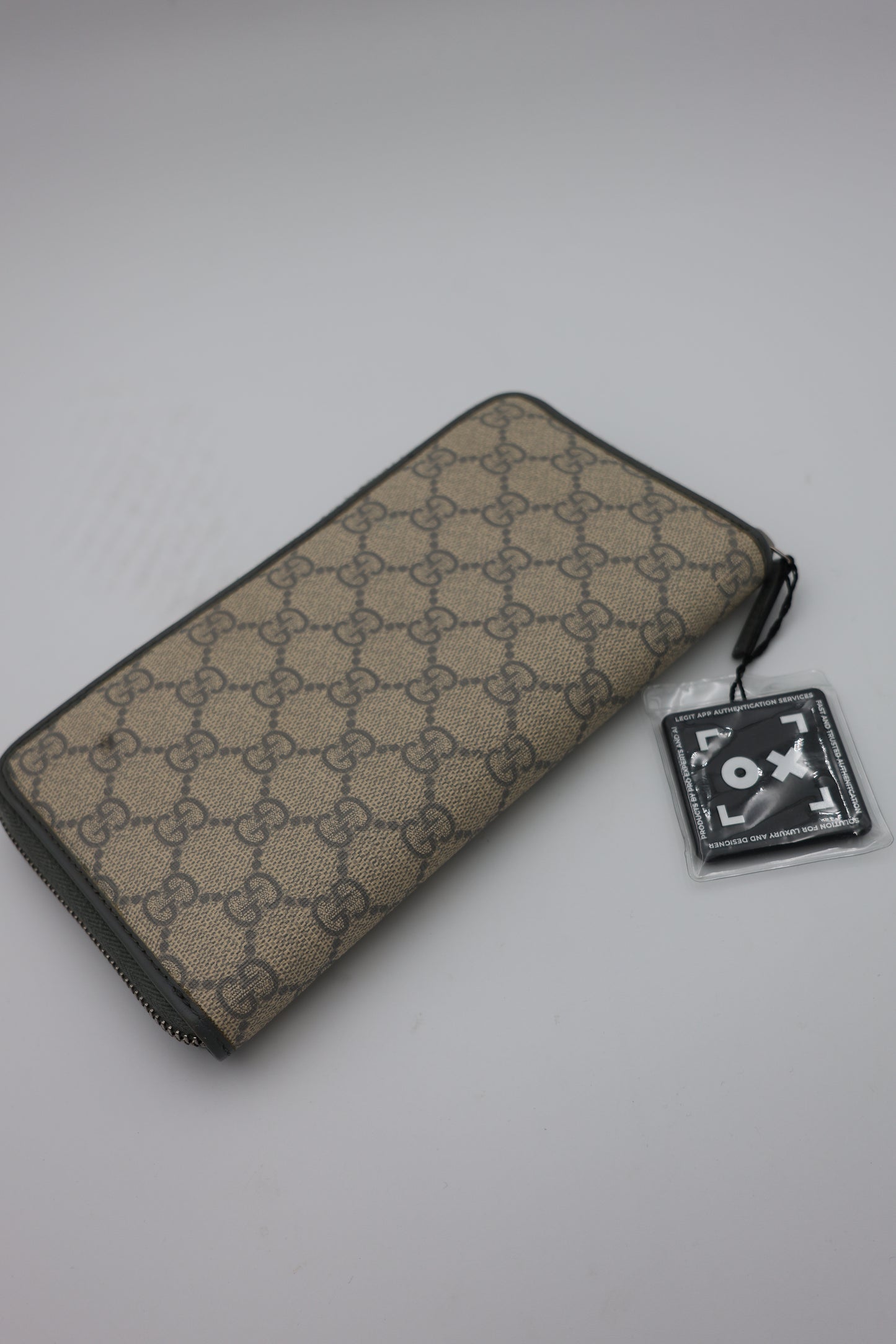 Gucci GG Supreme Zip Around Wallet Gray Accent