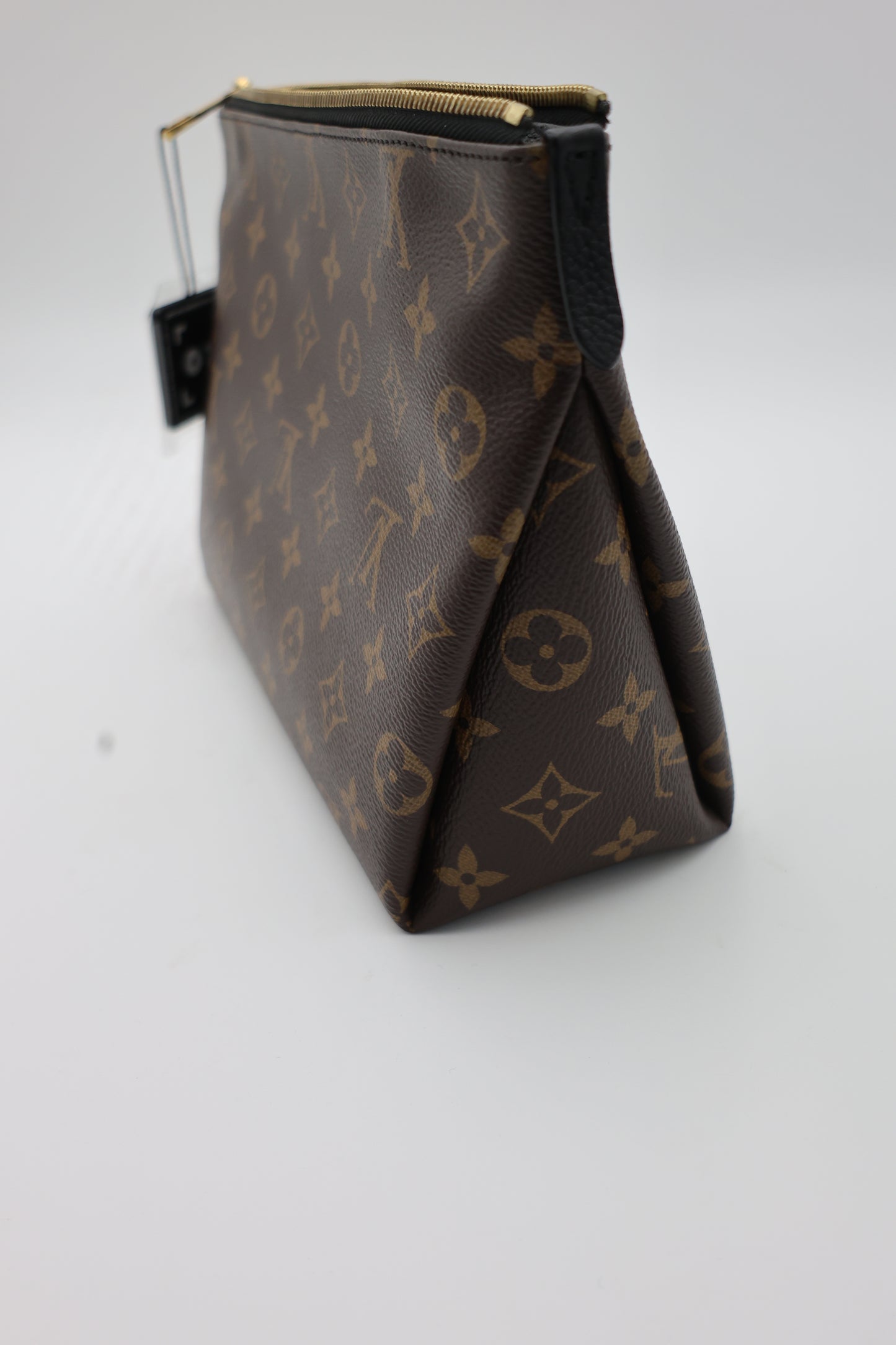 Louis Vuitton Pallas Monogram Beauty Case