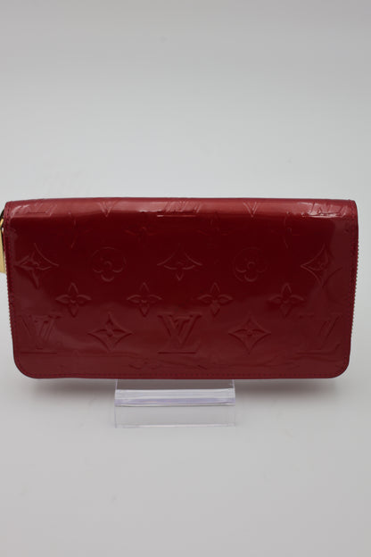 Louis Vuitton Vernis Zippy Wallet Rouge Fauviste