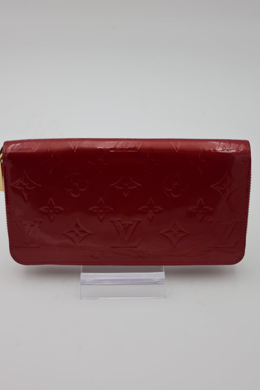 Louis Vuitton Vernis Zippy Wallet Rouge Fauviste