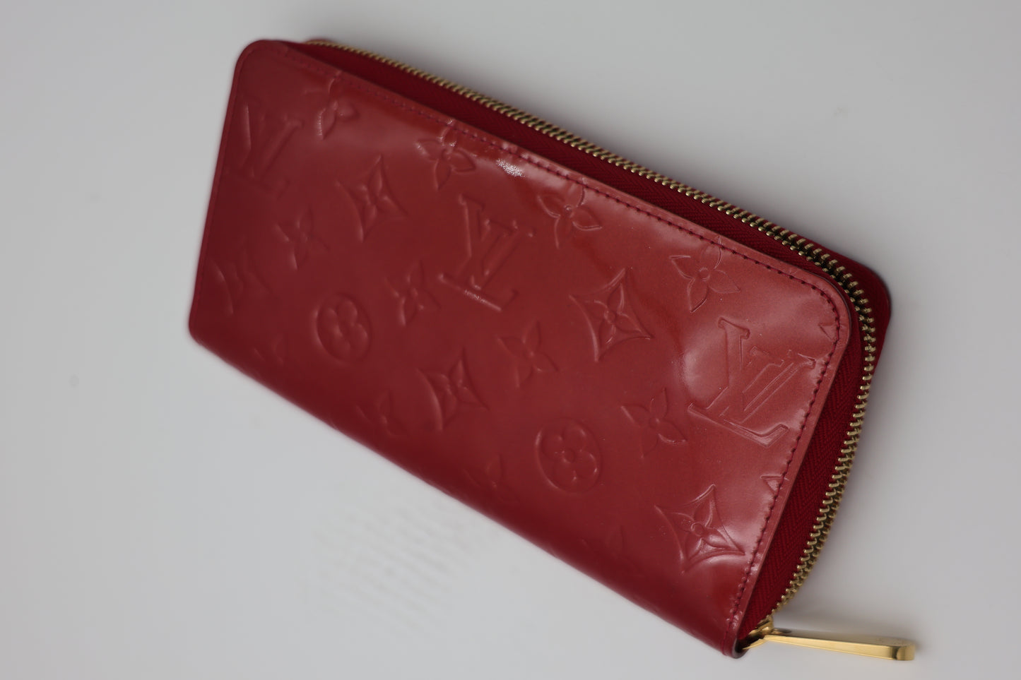 Louis Vuitton Vernis Zippy Wallet Rouge Fauviste