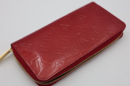 Louis Vuitton Vernis Zippy Wallet Rouge Fauviste