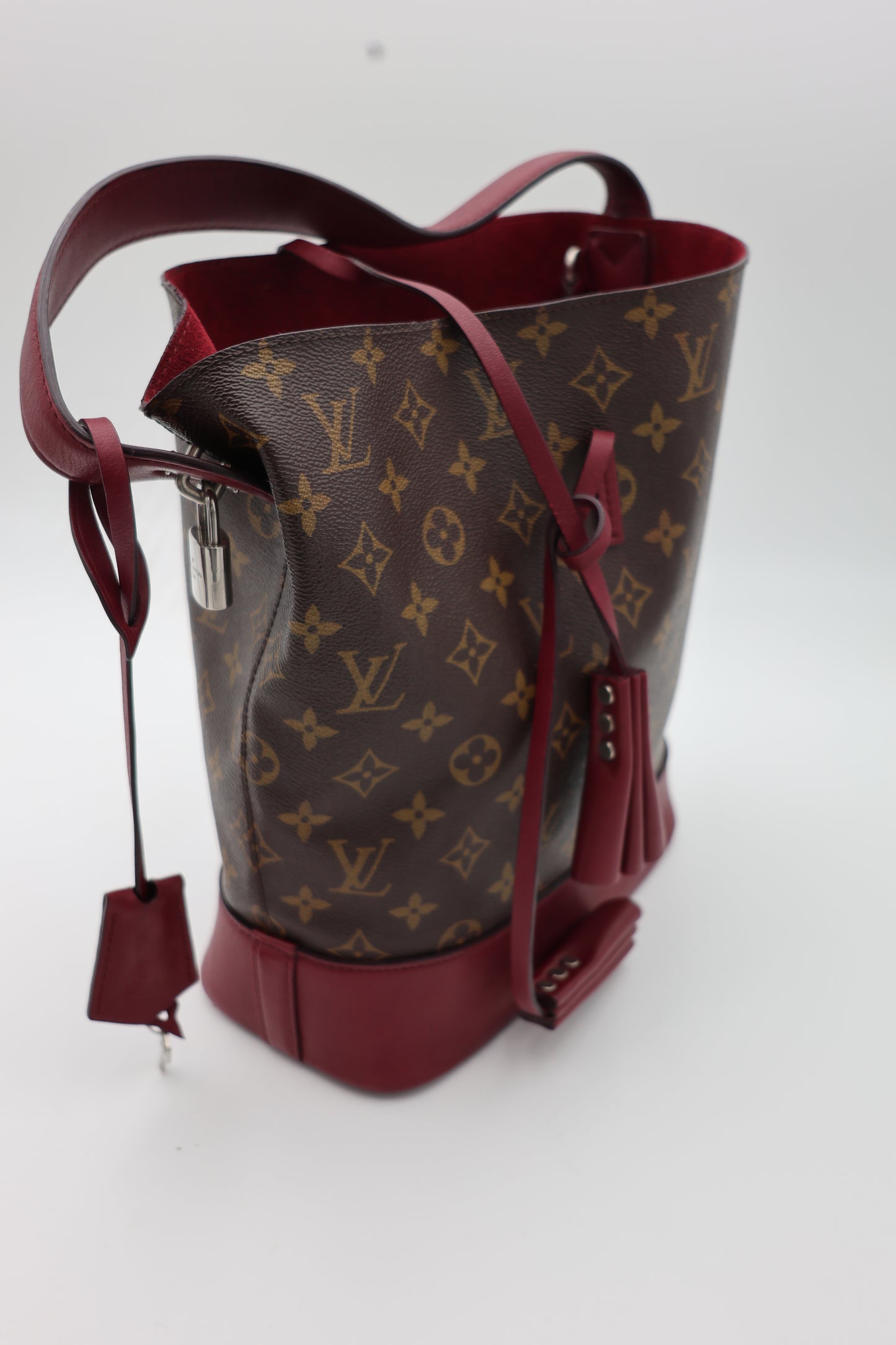 Louis Vuitton Monogram NN14 Idole GM
