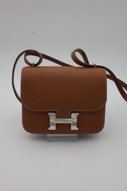 Hermès Constance 18 in Gold Epsom with Palladium Hardware