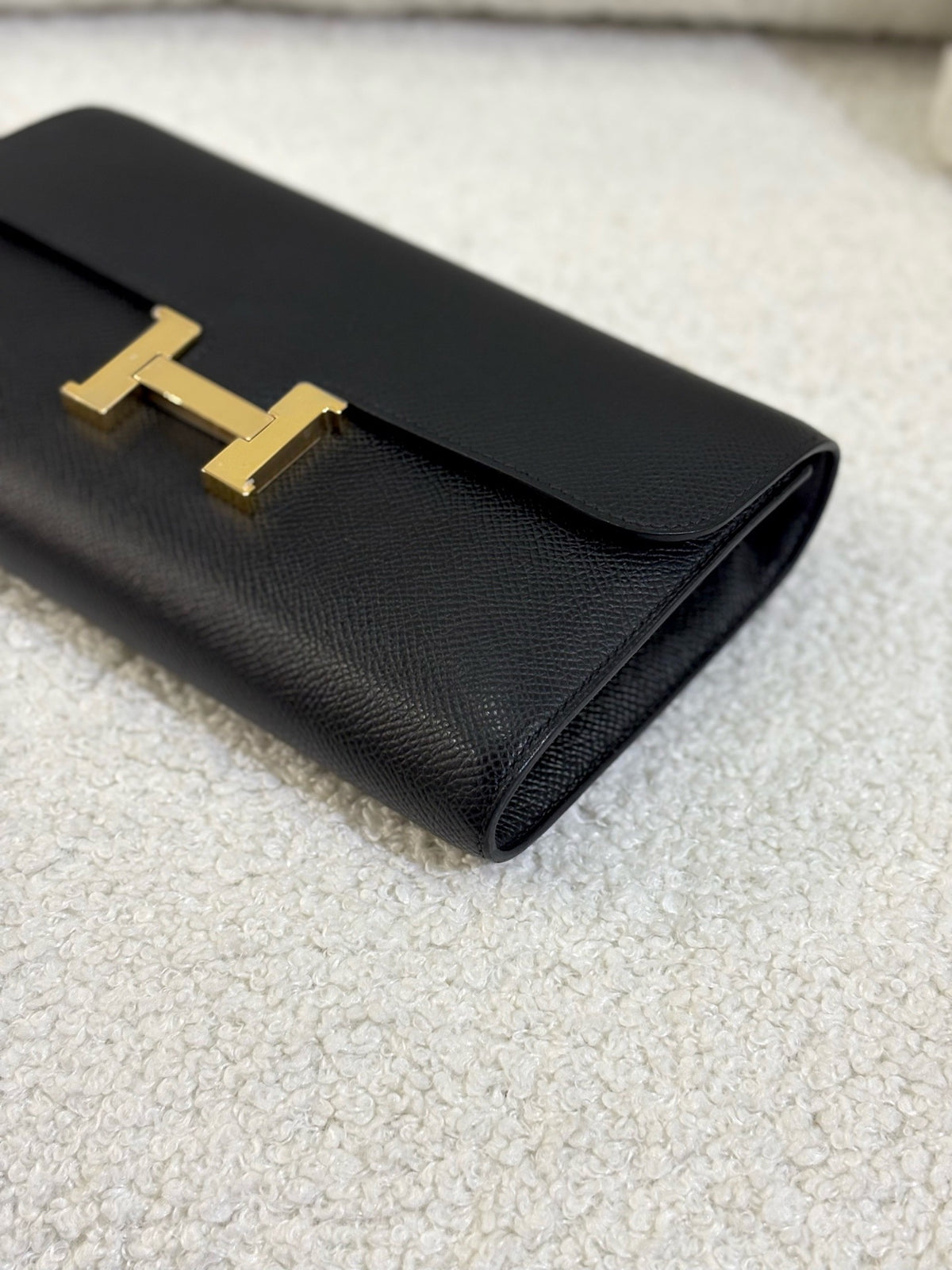 Hermès Constance To Go Noir Epsom Leather GHW