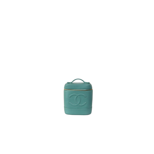 CHANEL Vanity Bag Pouch in Turquoise Blue Green Grained Leather