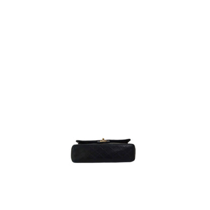CHANEL Vintage Classic Flap Bag