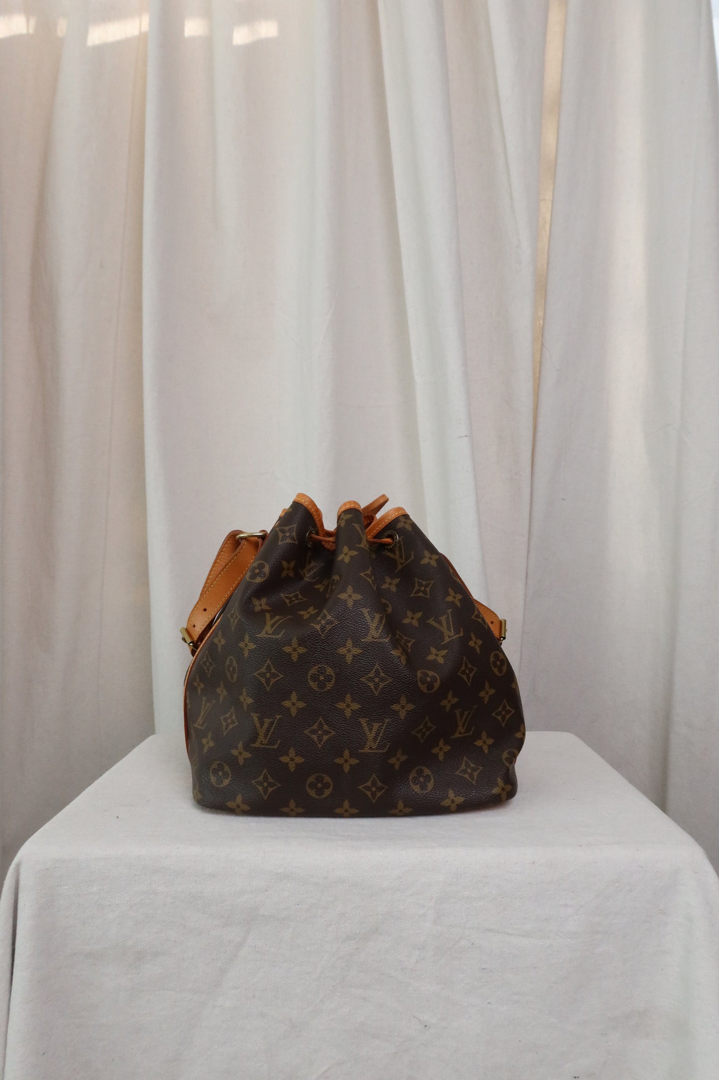 LOUIS VUITTON Monogram Canvas Petit Noé