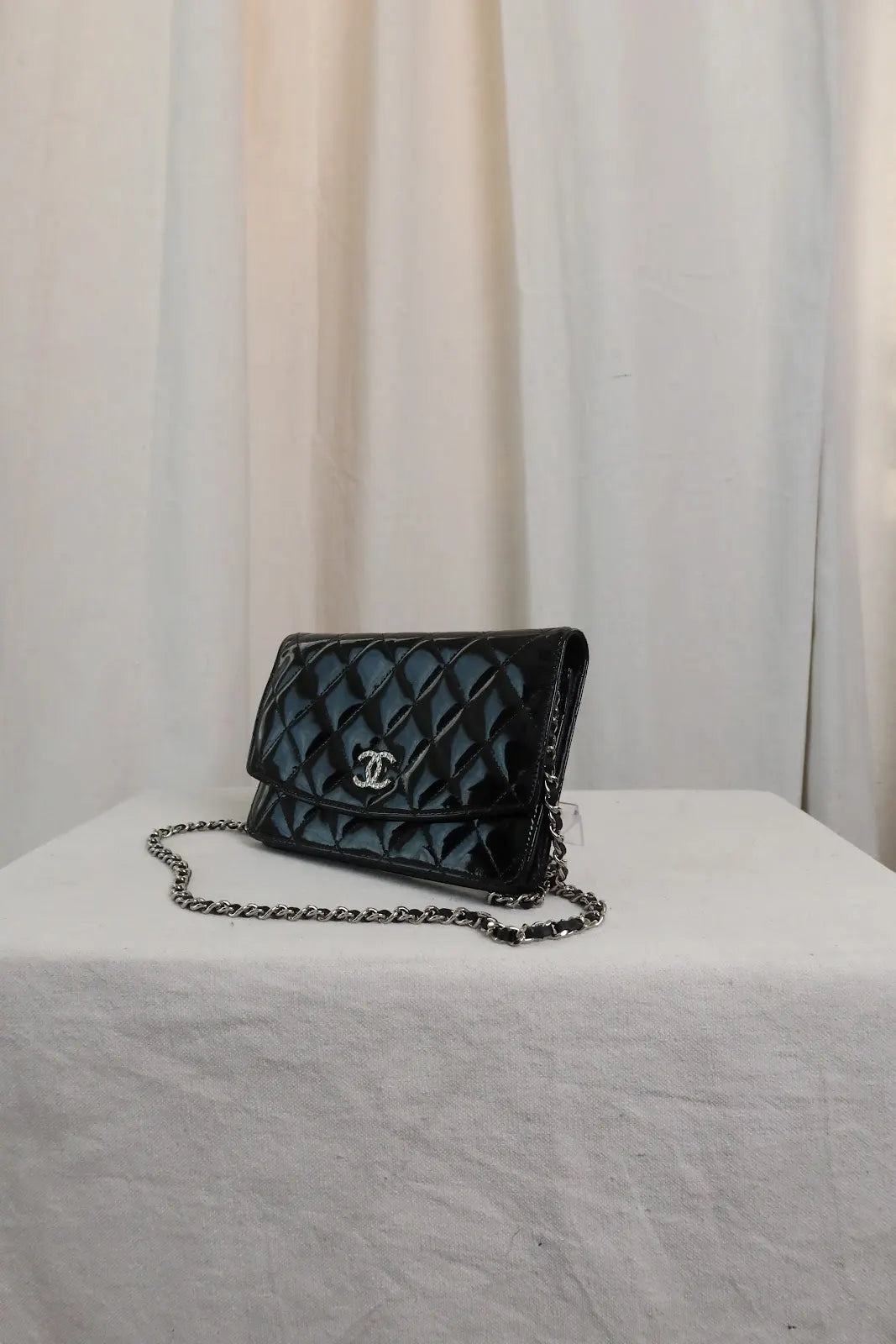 CHANEL Brilliant WOC Patent Leather