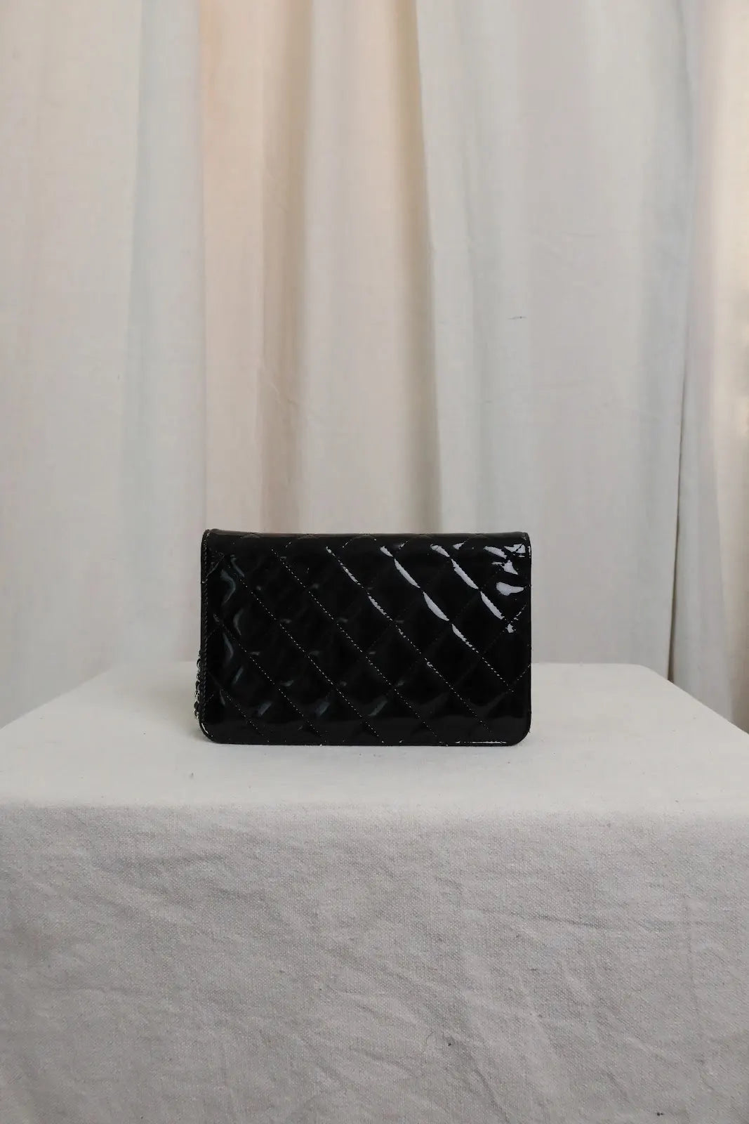 CHANEL Brilliant WOC Patent Leather