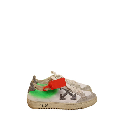 Off-White 2.0 Arrow Sneakers