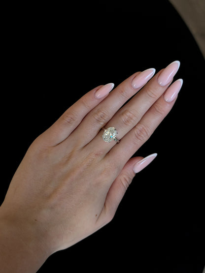 Oval Cut Diamond Ring in 14k White Gold