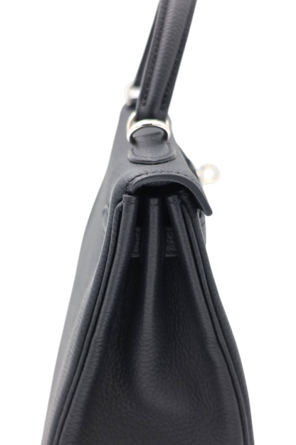 Hermès Kelly 25 in Togo Noir PHW