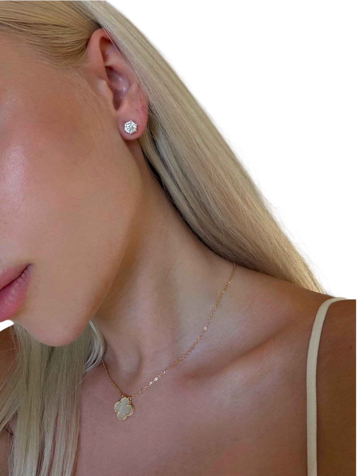 JANARY Round Brilliant 2 Carats Lab-Grown Diamond Stud Earrings in 18K White Gold