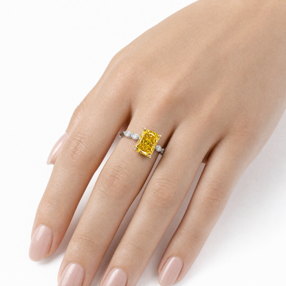 JANARY Radiant 5.21-Carat Fancy Vivid Yellow Lab-Grown Diamond Solitaire Ring in 18K White Gold