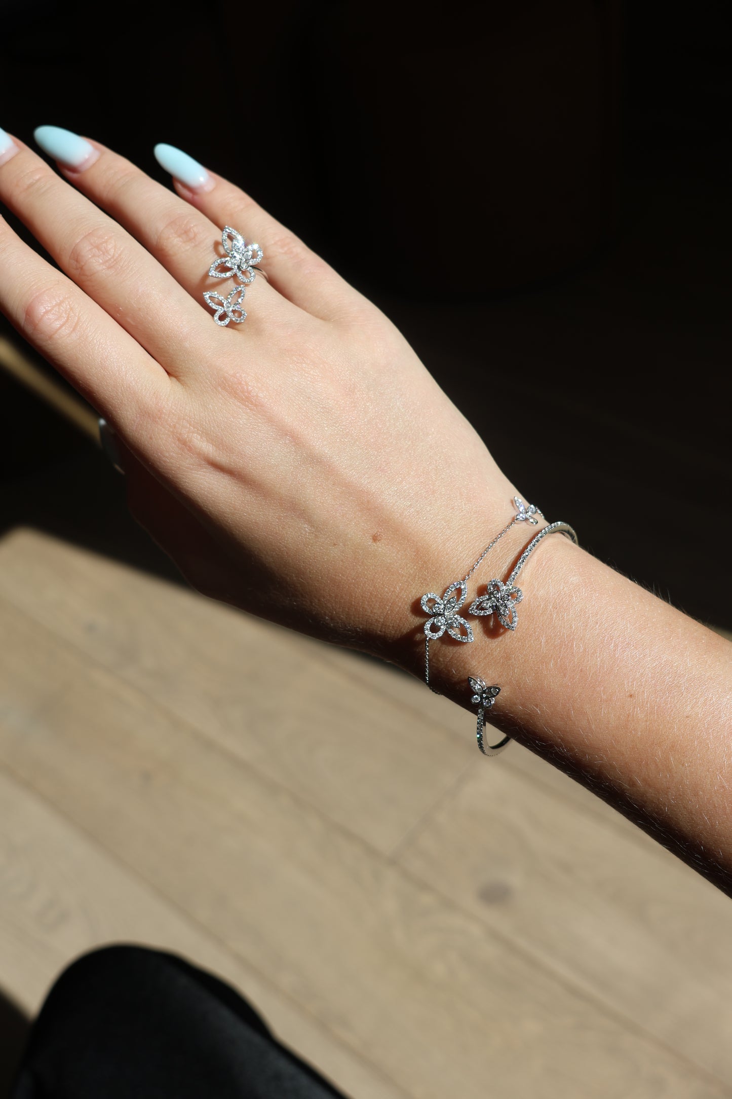Lab-Grown Diamond Floral Bracelet in 18K White Gold