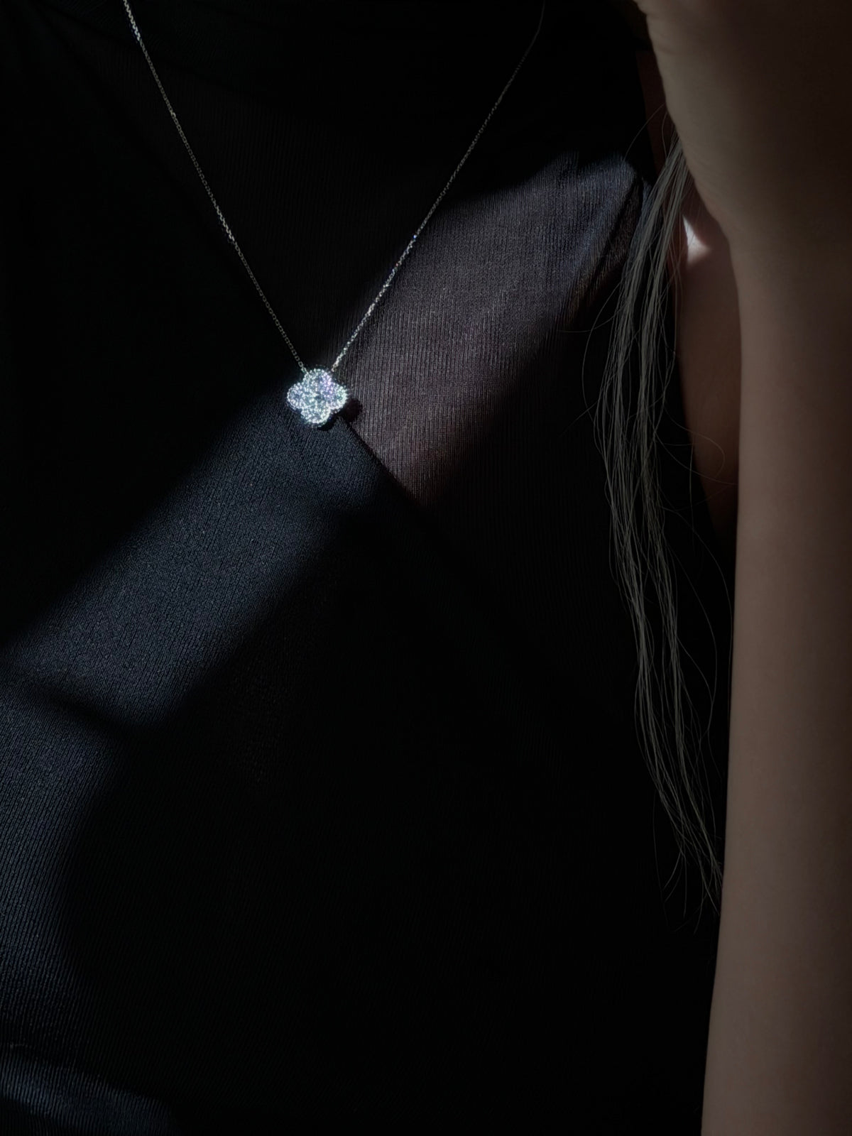 Diamond Clover Pendant Necklace in 18K White Gold