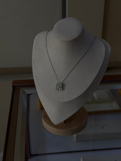 Diamond Clover Pendant Necklace in 18K White Gold