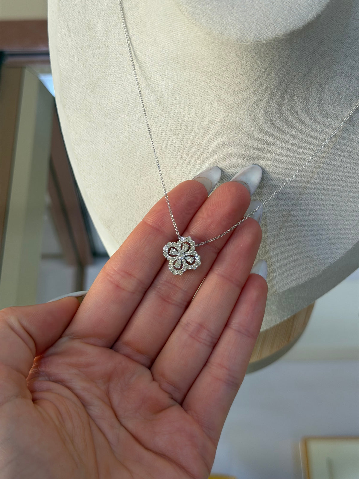 Diamond Clover Pendant Necklace in 18K White Gold