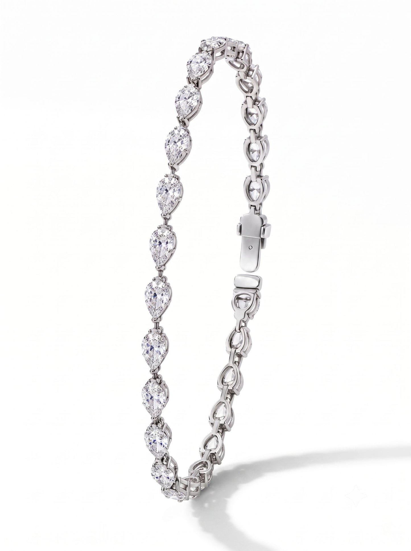 JANARY Pear 8-Carat Diamond Tennis Bracelet in 18K White Gold