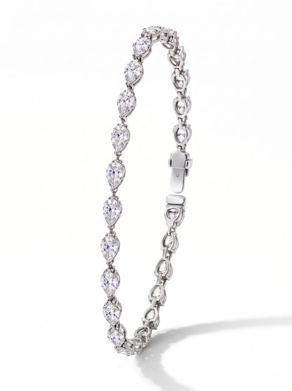 JANARY Pear 8-Carat Diamond Tennis Bracelet in 18K White Gold