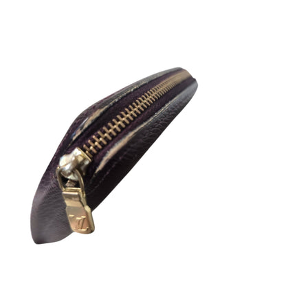 Louis Vuitton Taiga Agenda Geod Roundfassner Long Wallet