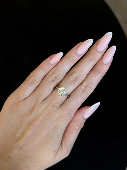 Round Brilliant Lab-Grown Diamond Ring in 14k White Gold