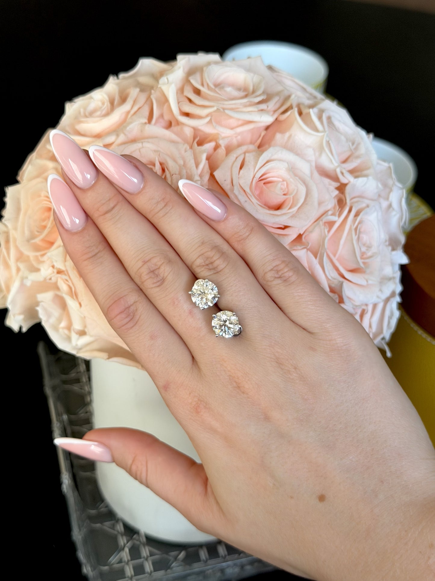 Round Brilliant 2-Carat Diamond Stud Earrings in 14k Gold