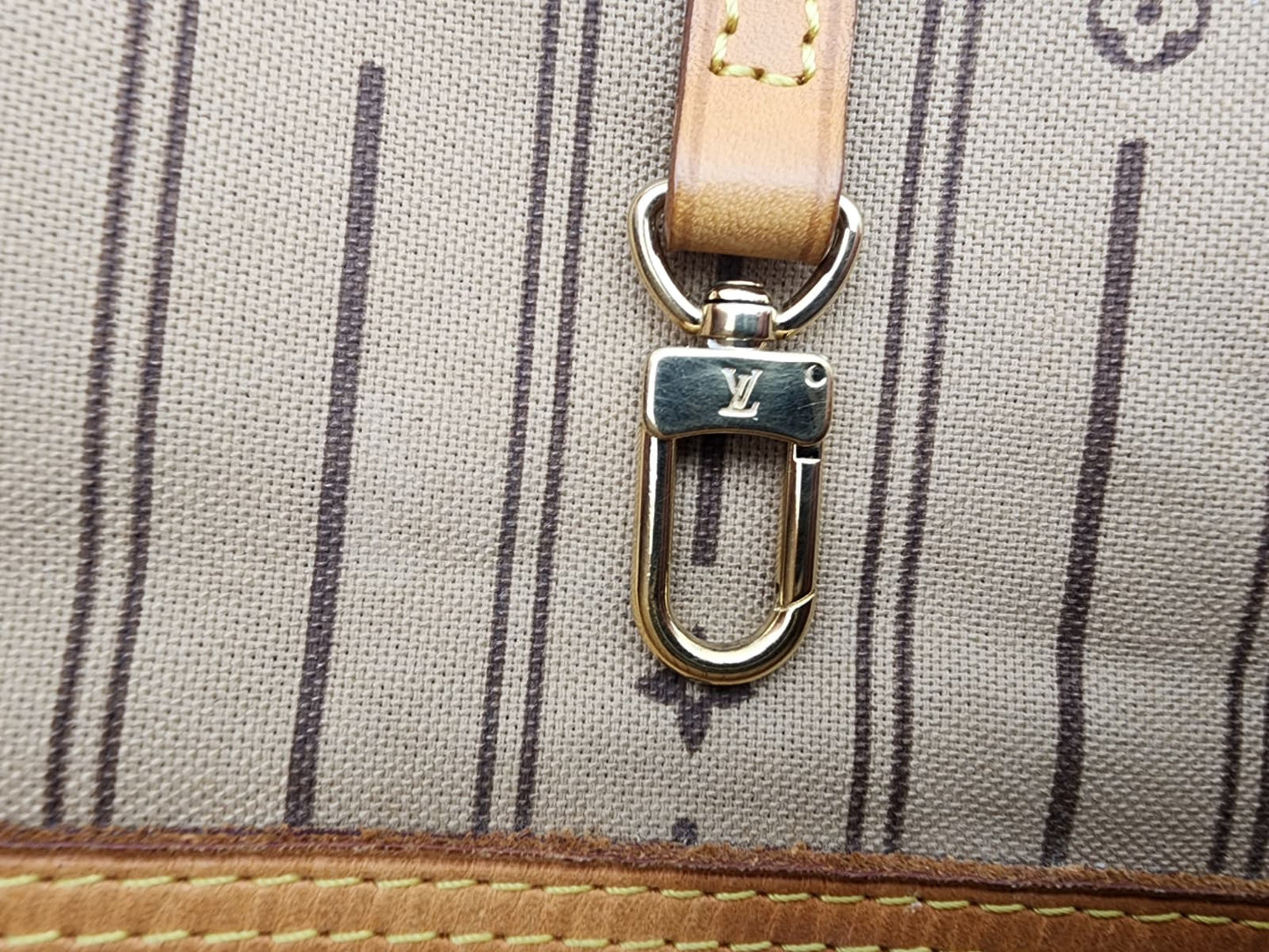 Louis Vuitton Neverfull MM Tote Bag Articles De Voyage 101, Champs Elysees Paris In Brown Monogram