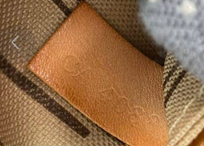 Louis Vuitton Neverfull MM Tote Bag Articles De Voyage 101, Champs Elysees Paris In Brown Monogram