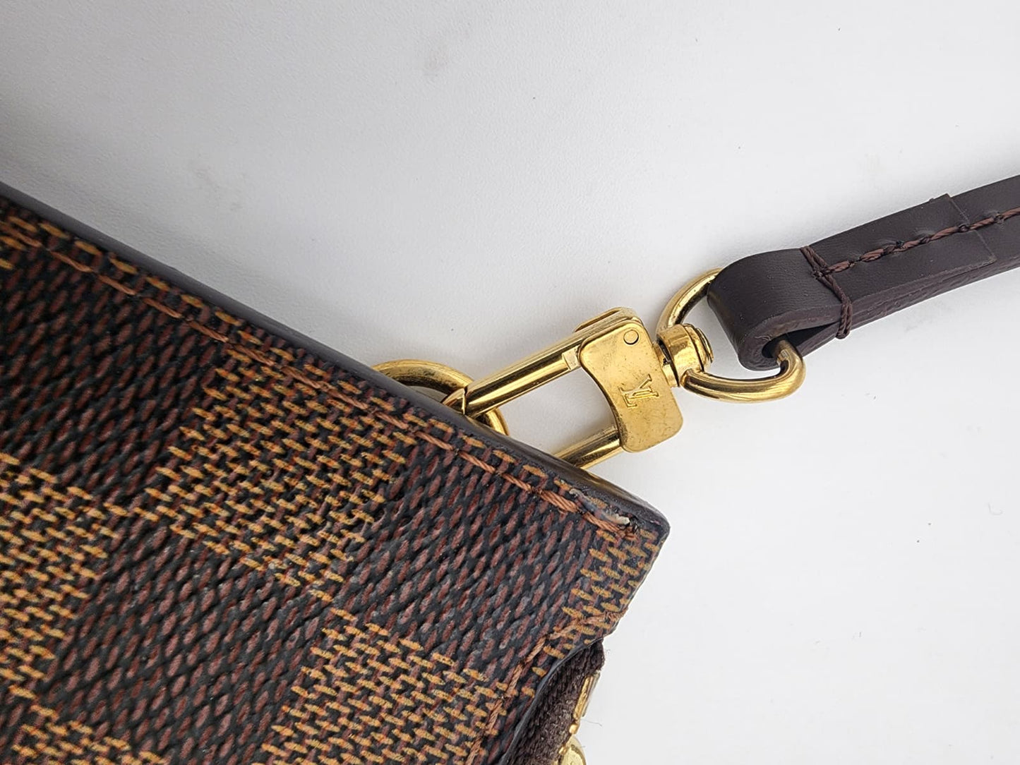 Louis Vuitton Neverfull GM Tote Bag Article De Voyage 101, Champs Elysees Paris In Damier Ebene Cerise Red With Pochette