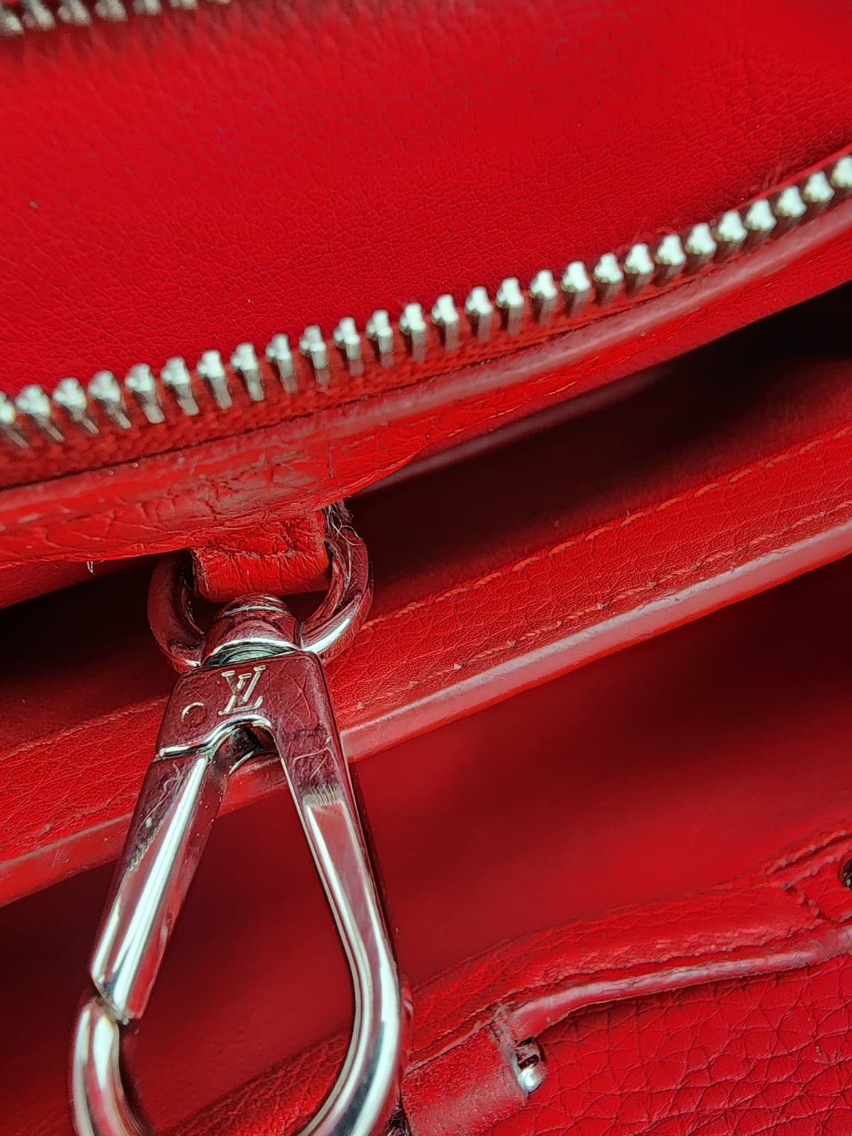 Louis Vuitton Capucines BB Bag In Scarlet Red Taurillon With Silver-tone Hardware