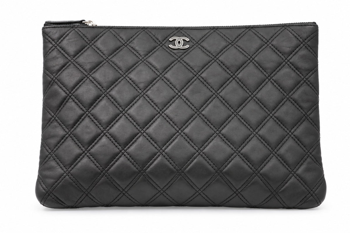 Chanel Quilted Caviar Leather O-Case Clutch Black
