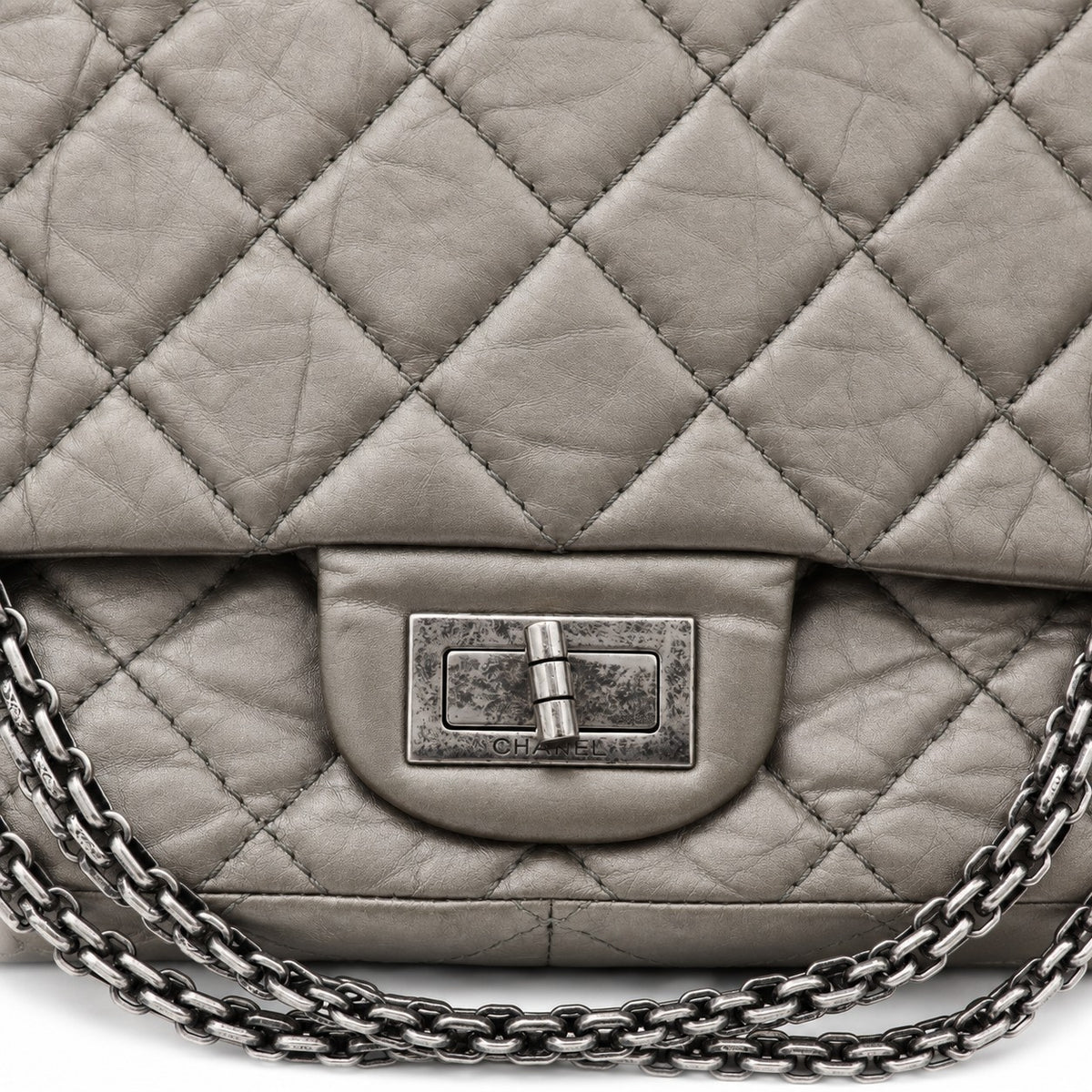 Chanel Metallic Quilted Leather 2.55 Reissue Flap Bag Silver SHW