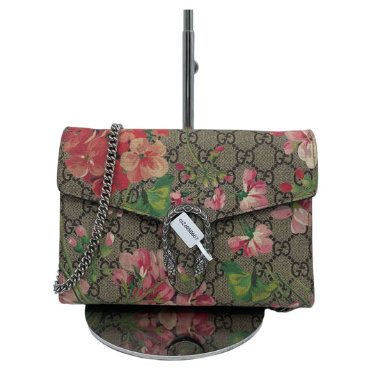 GUCCI GG Supreme Blooms Mini Dionysus Shoulder Bag Pink