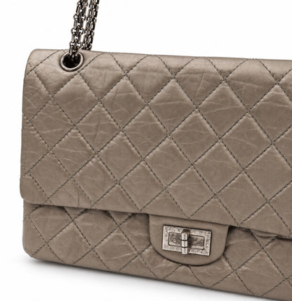 Chanel Metallic Quilted Leather 2.55 Reissue Flap Bag Silver SHW