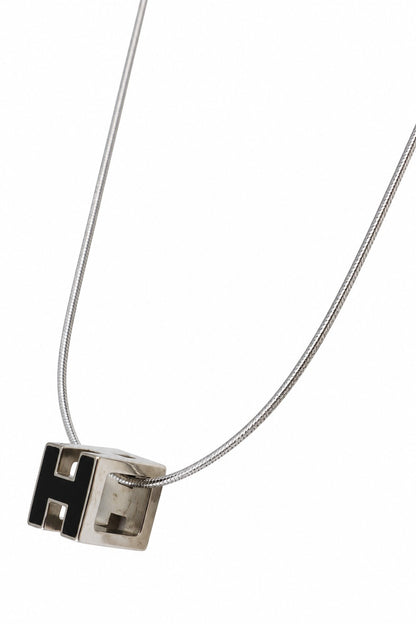 Hermès Pop H Pendant Necklace Black GHW