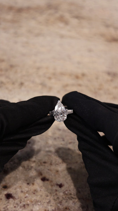 JANARY Pear Modified Brilliant 7.07-Carat Diamond Ring in 18K White Gold