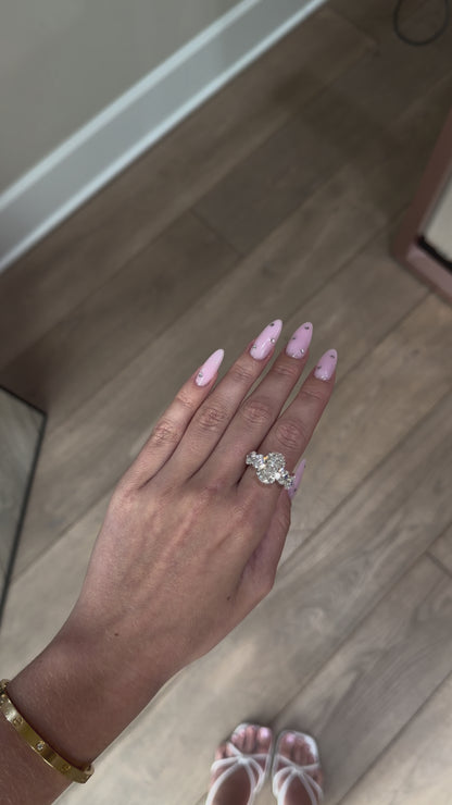 JANARY Oval Modified Brilliant 7.02-Carat Lab-Grown Diamond Ring in 18K White Gold