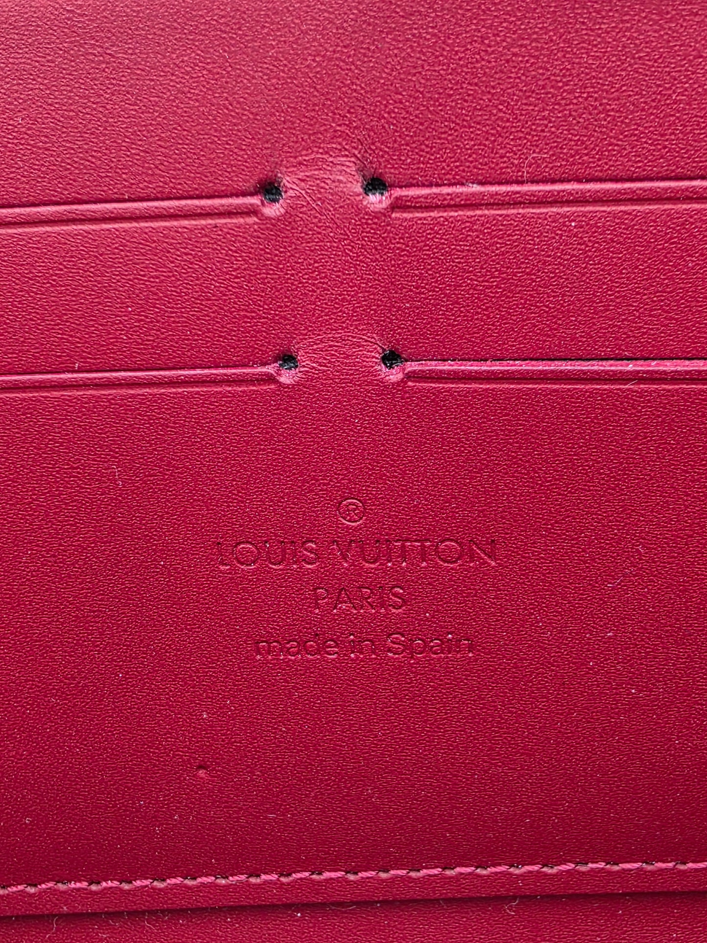 Louis Vuitton Vernis Zippy Wallet Rouge Fauviste