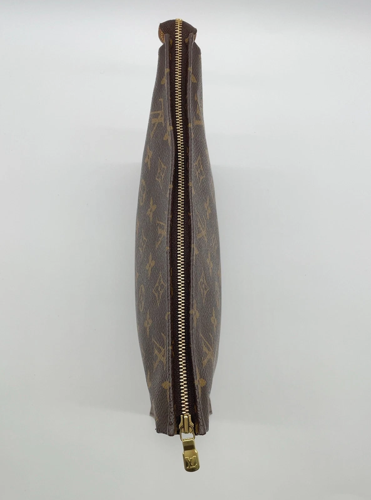 Louis Vuitton Monogram Poche Toilette 26 Clutch Bag