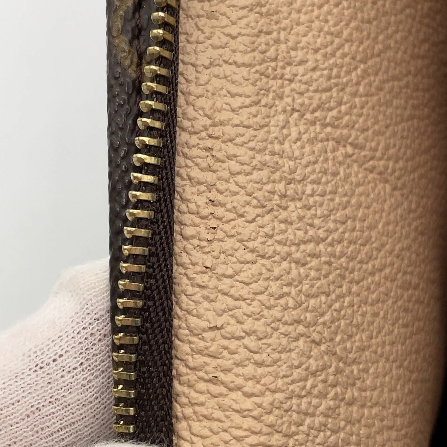 Louis Vuitton Monogram Poche Toilette 26 Clutch Bag