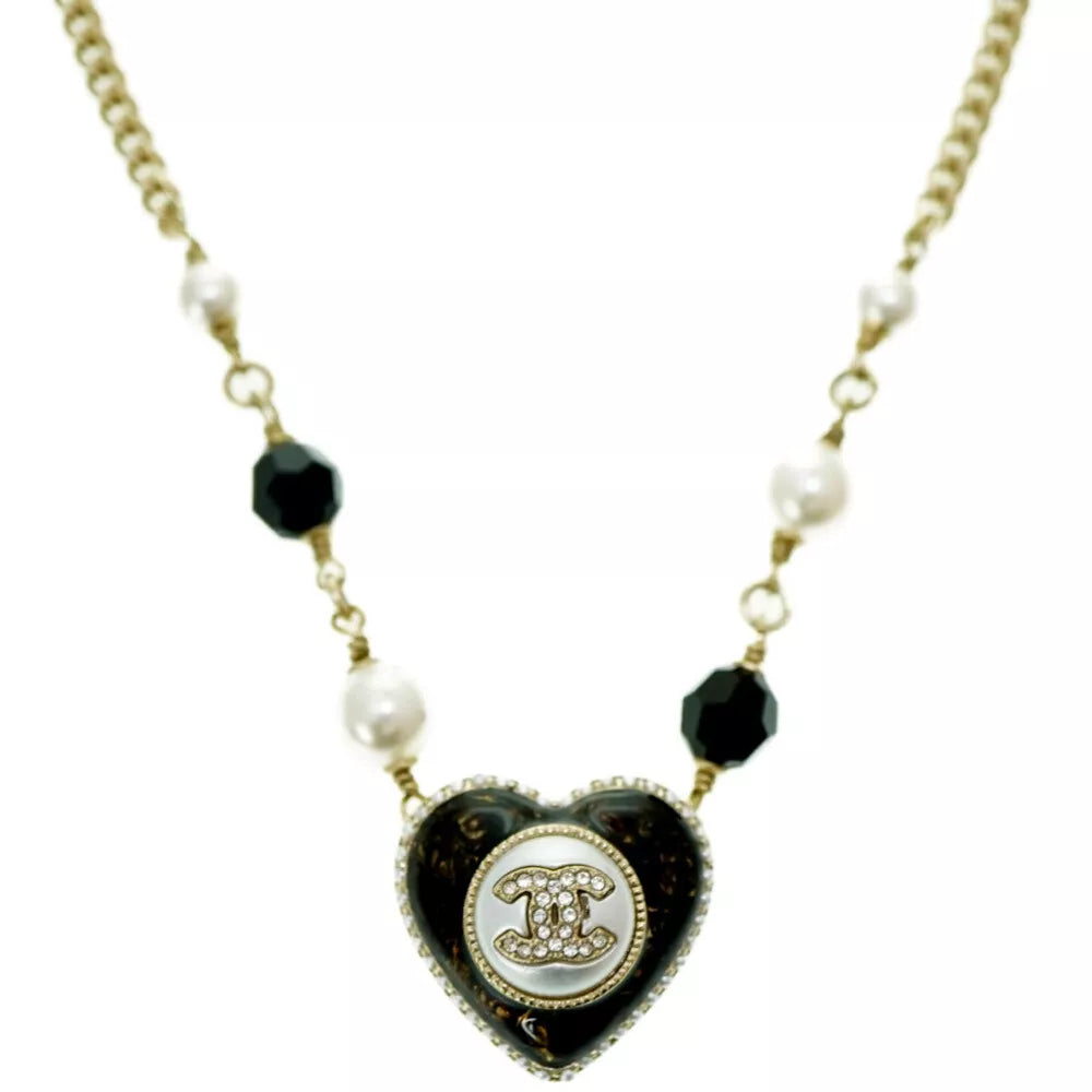 CHANEL CC Mark Faux Pearl Heart Necklace